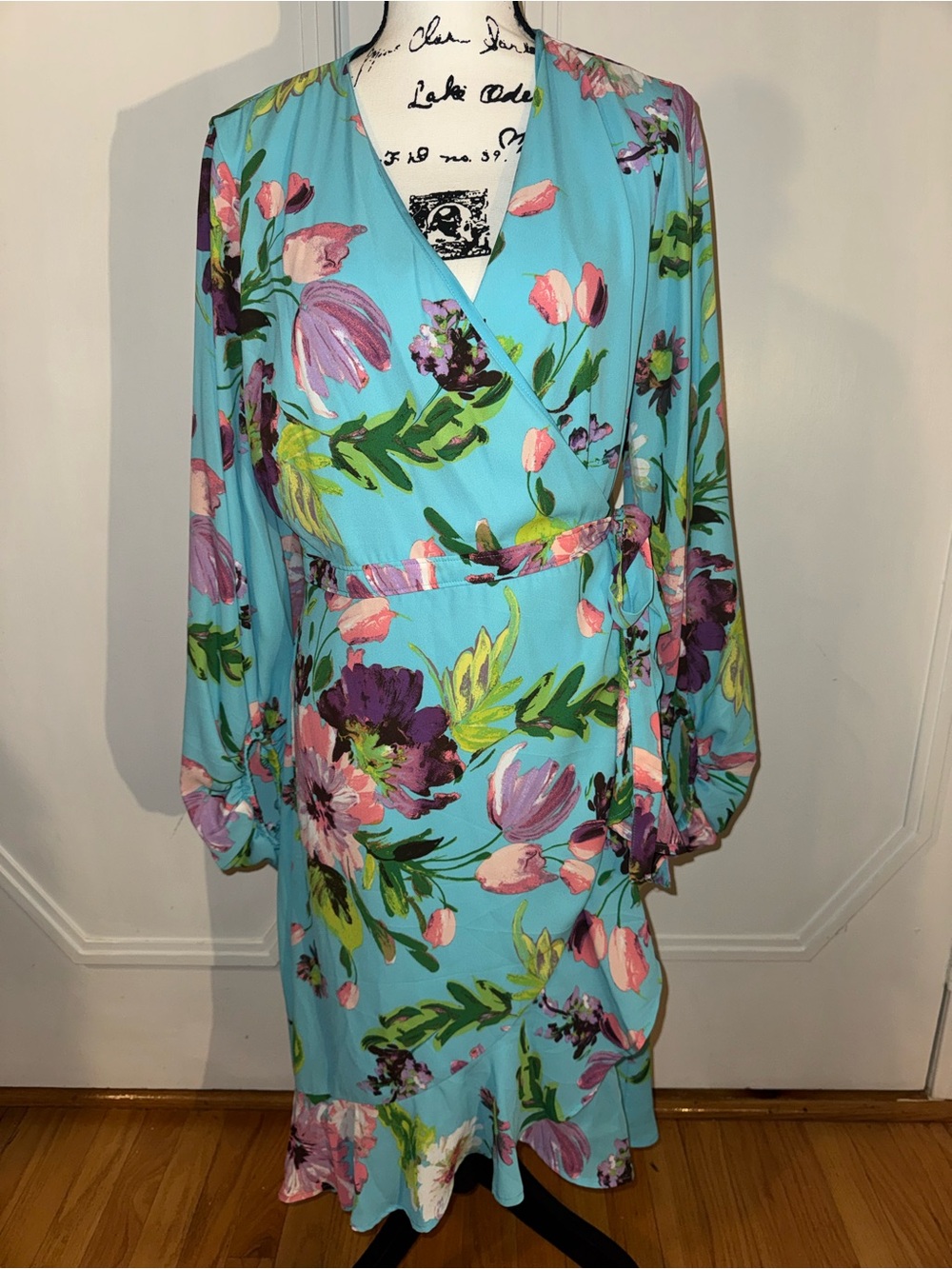 New York & Company Blue Floral Long Sleeve Wrap Dress